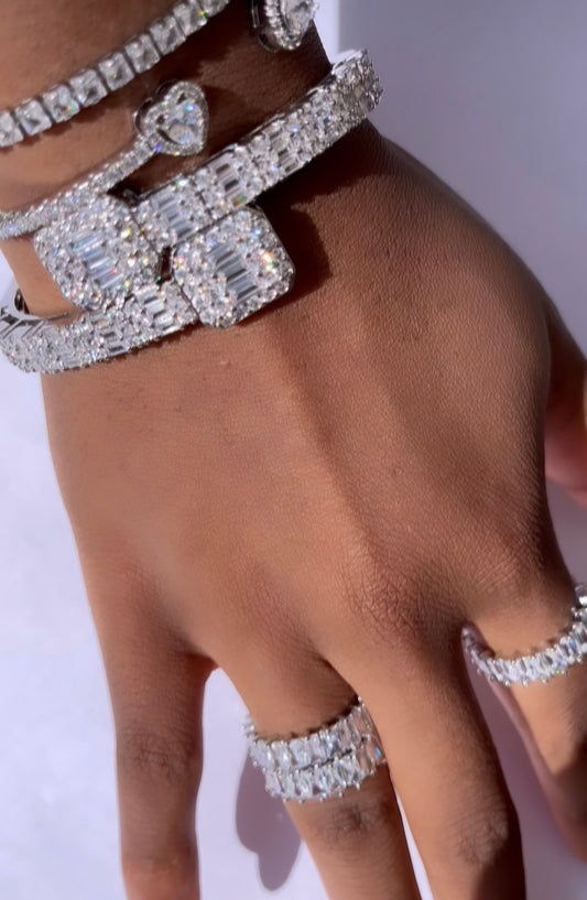 LUXURY ON A BUDGET