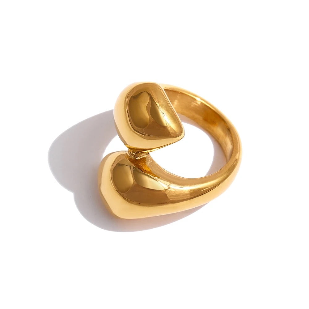 Damè ring