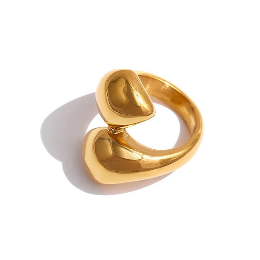 Damè ring