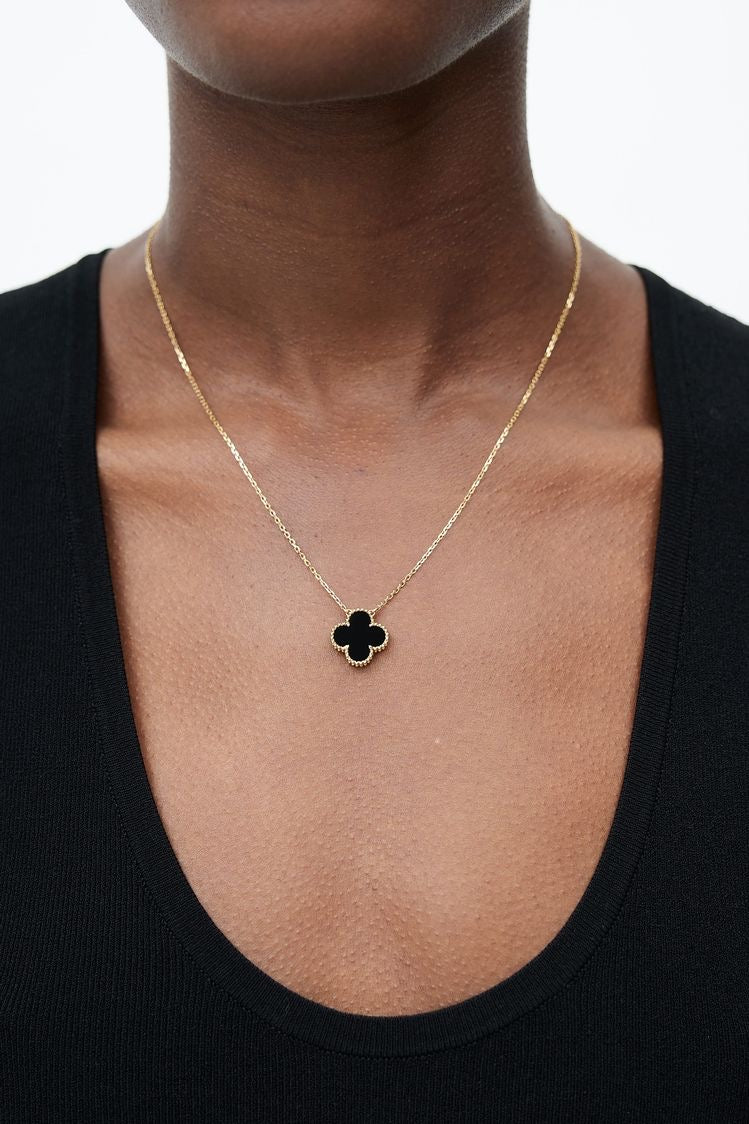 Leafy necklace