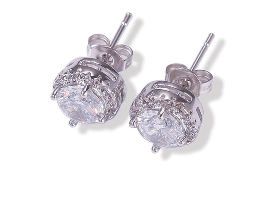 Still lux studs